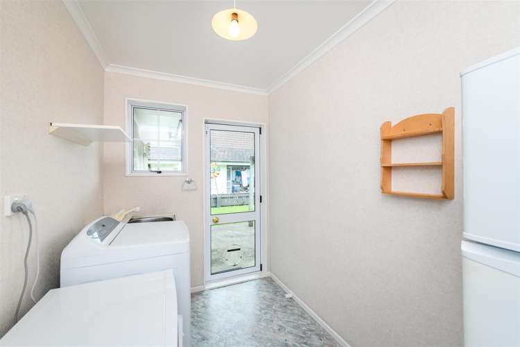 12 Dunallen Avenue Marton_8