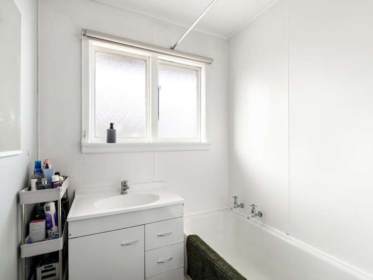 24 Hercules Street Shirley_9