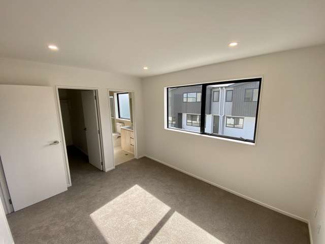 88 Sylvan Crescent Te Atatu South_4