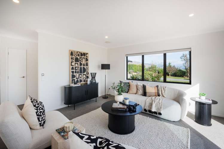 67 Albert Road Tokomaru_1