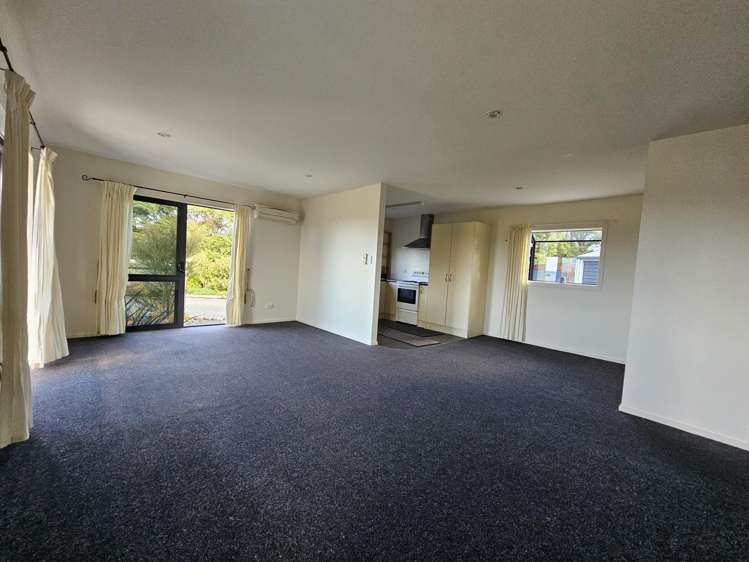 19 Shoreline Place Rarangi_3
