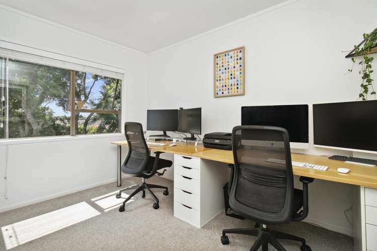 2/208 Rangatira Road Beach Haven_11