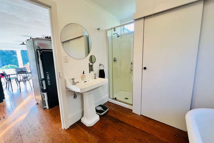 132 Edward Street Thames_12