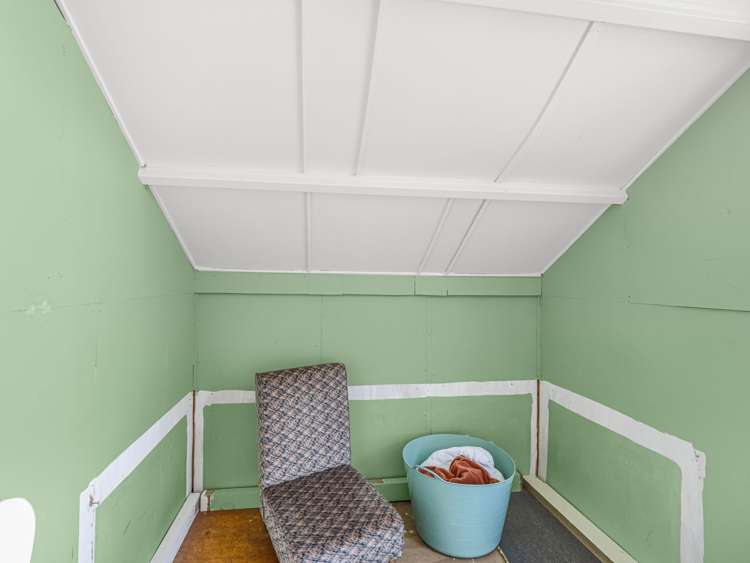 125 Coast Road Warrington_12