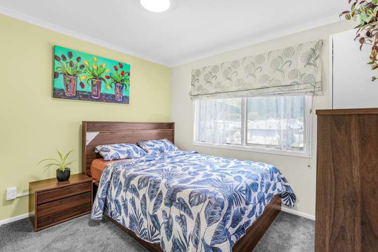 12 Fraser Colman Grove Wainuiomata_14