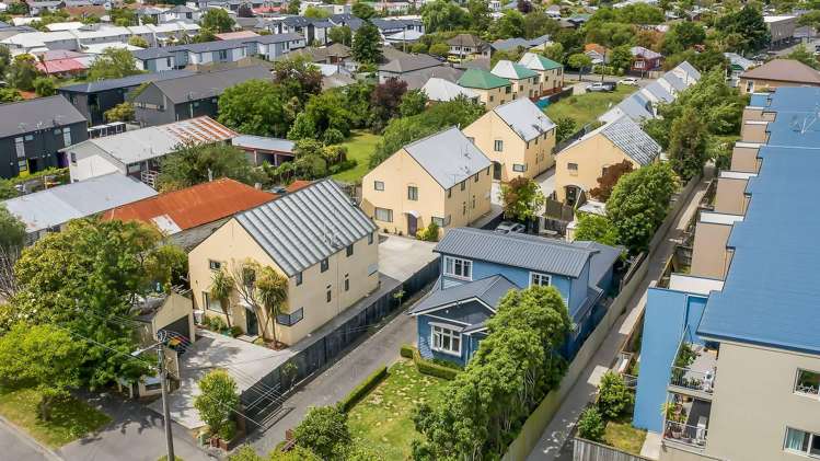 1 & 2/36 Mathesons Road Linwood_1