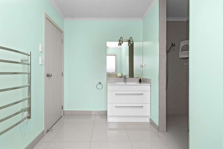 22 Whitney Place 2612_16