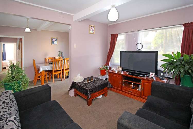 1/2 Plymouth Place Papatoetoe_4