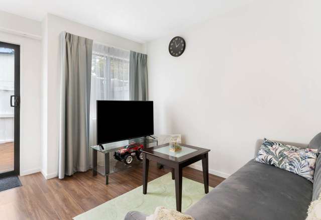 1/143 Portage Road New Lynn_3