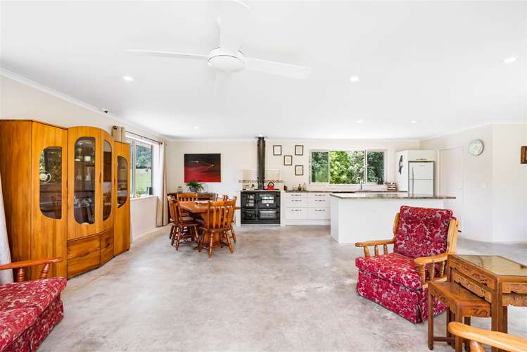 6 Tavinor Road Otaika_6