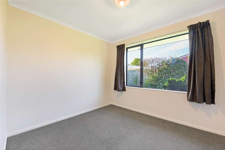 11 Otia Drive Richmond_9