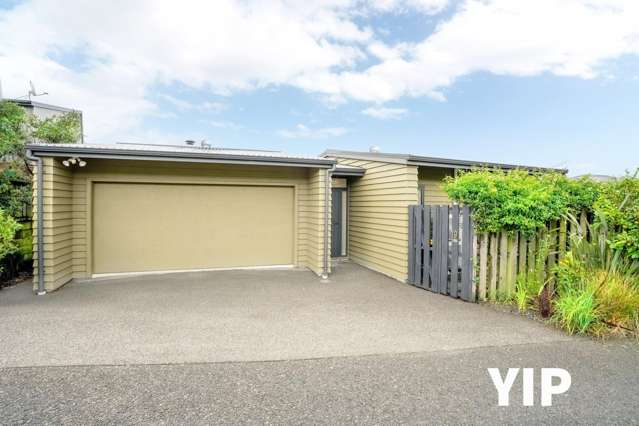 19 Lacebark Lane Woodridge_1