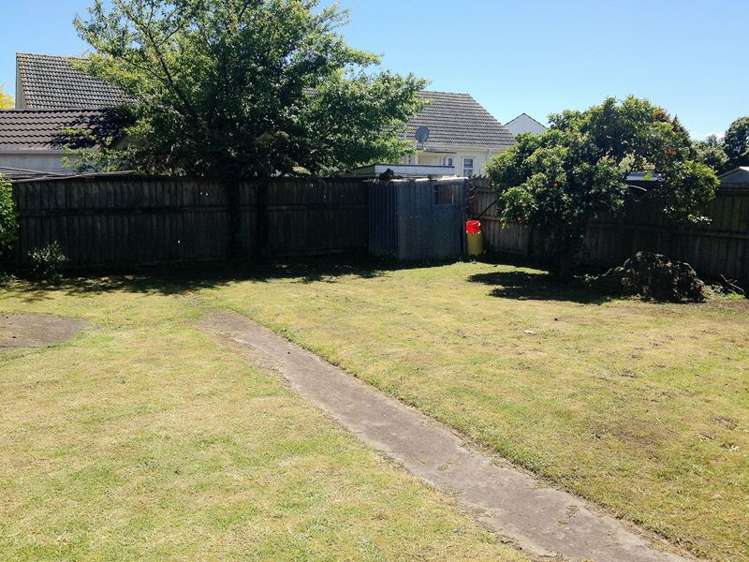 Ash Street Avondale_15