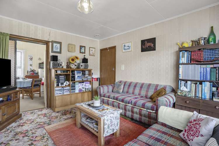 38 Westminster Road Wainuiomata_10