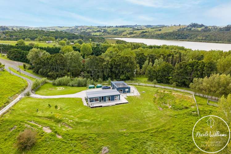 275 Metcalfe Road Matakohe_17