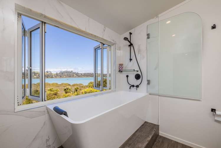 6 Brumby Lane Russell_7