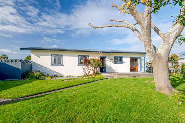 4 Howard Road Taradale_2
