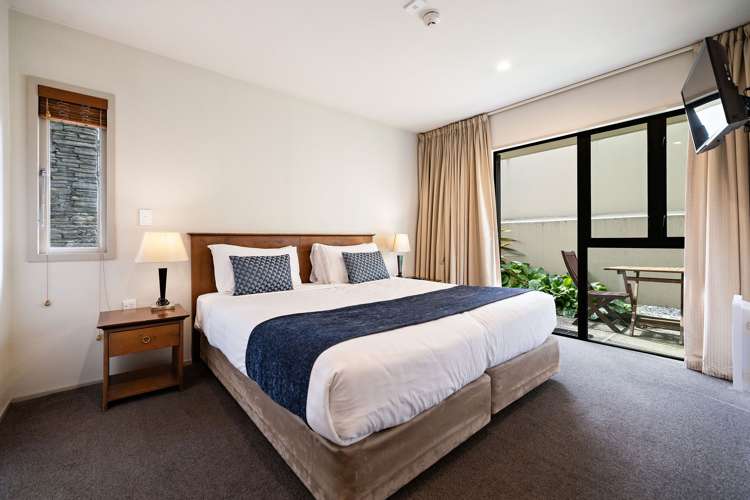 1/3 Adelaide Street Queenstown_8