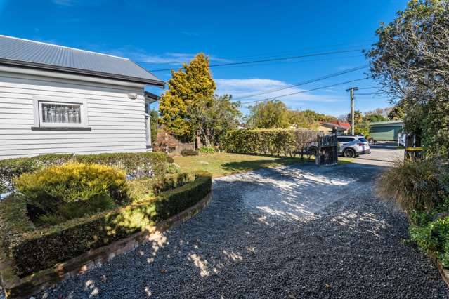 13 Kowhai Terrace Saint Martins_2