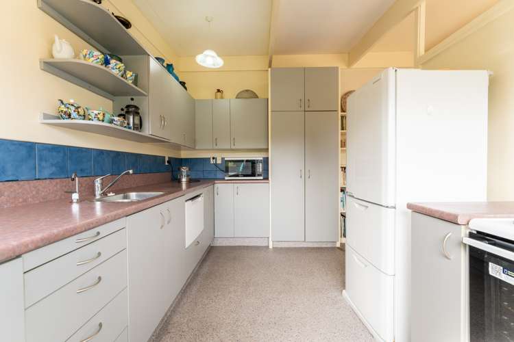 2/23a Howard Street Macandrew Bay_6