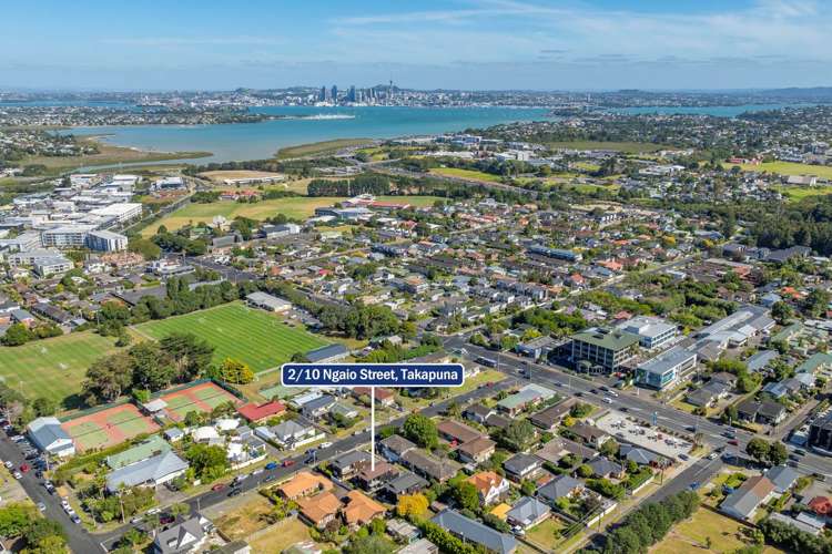 2/10 Ngaio Street Takapuna_20