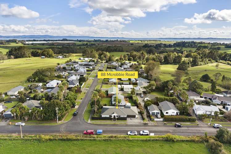 88 McRobbie Road Kingseat_26