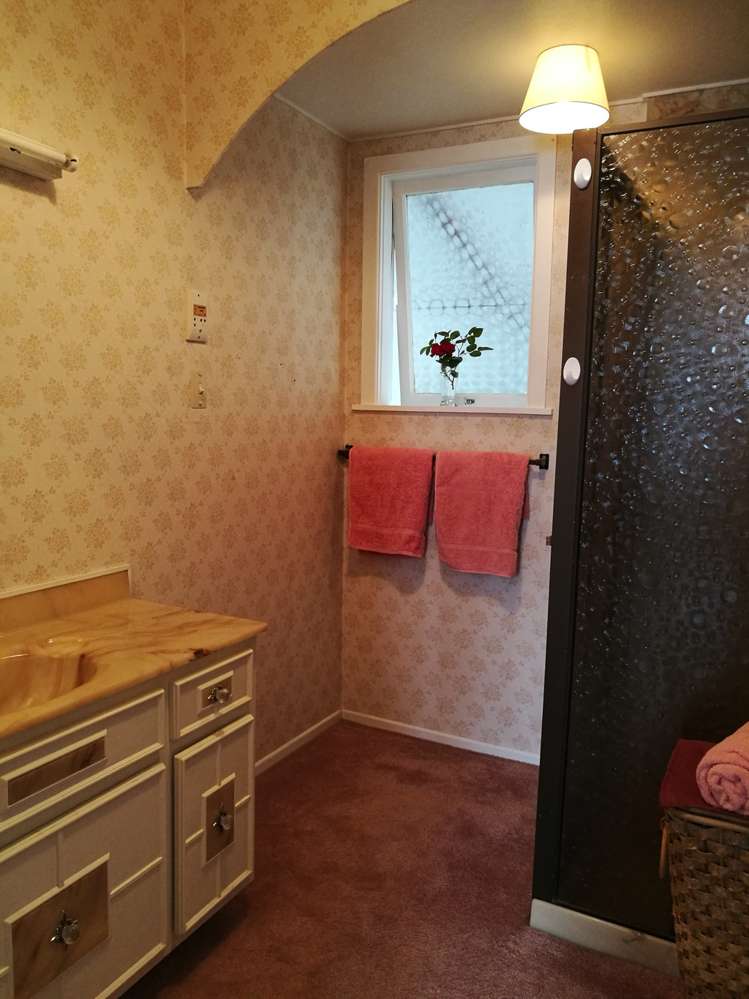 7 Hardie Grove Featherston_6