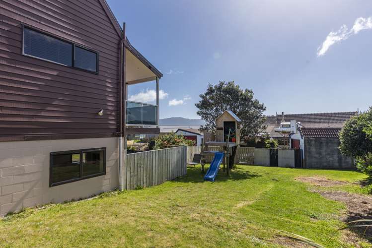 11 Waiheke Street Waikanae Beach_27