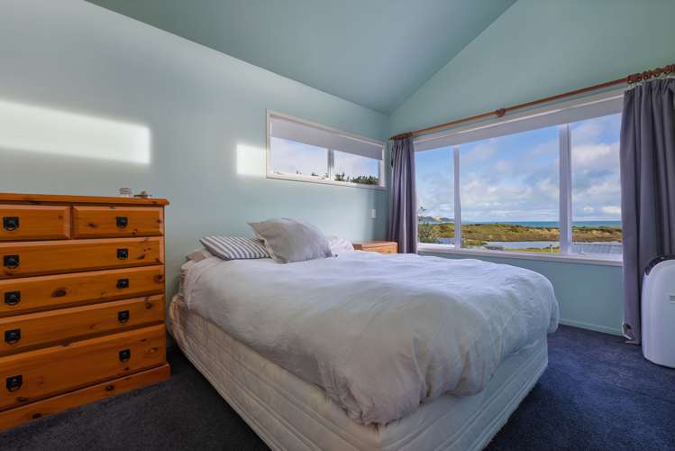 16 Tui St Ahipara_22