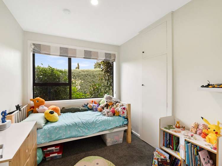 28 Denise Crescent Hornby_6