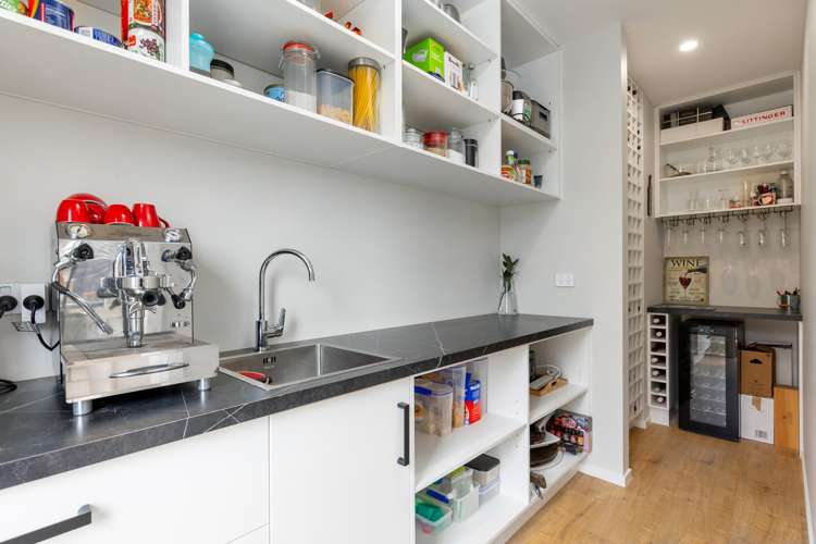 24 Catalina Crescent Burleigh_8