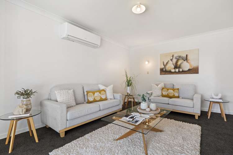 1/100 Prestons Road Redwood_3