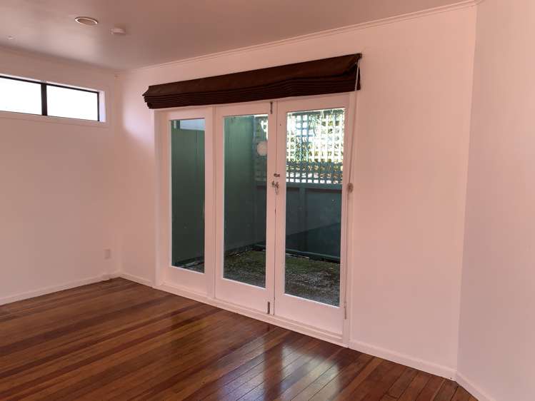 55 Bruce Mclaren Road Henderson_7