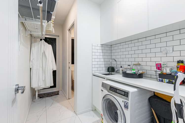 17 Floyd Road Riverhead_21