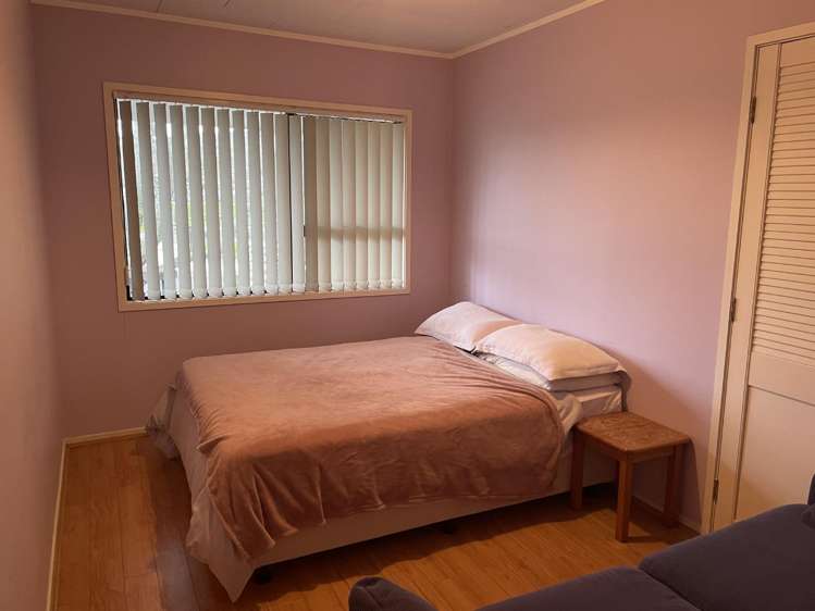 2/1 Barbados Dr Unsworth Heights_9