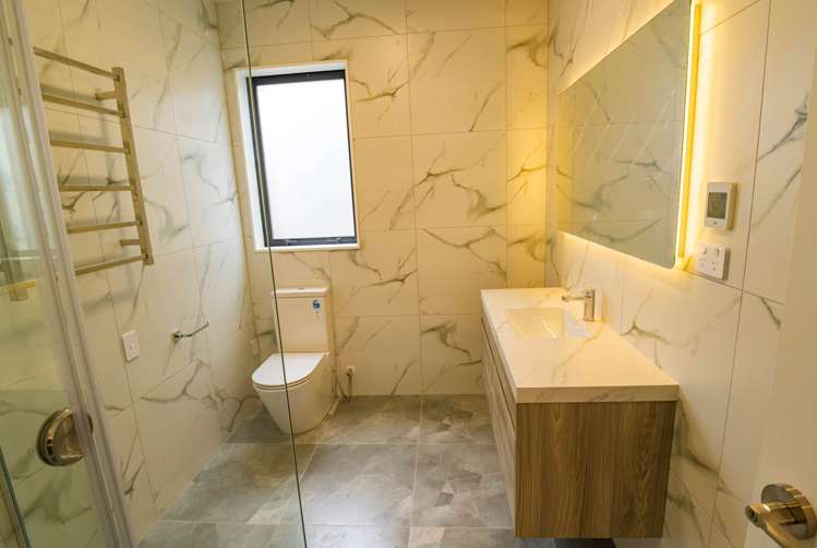 31 Kotuitui Drive Orewa_9