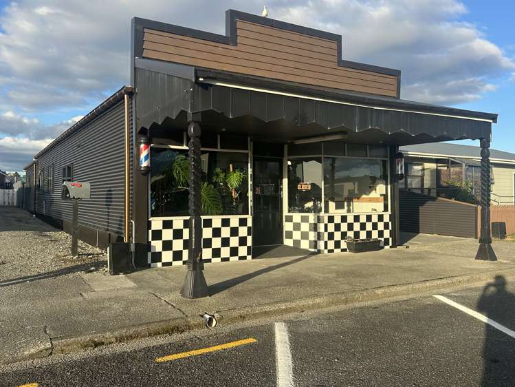 74 Hampden Street Hokitika_23