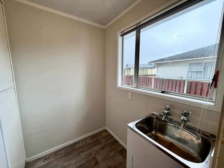 16 Reelick Avenue Pakuranga Heights_12