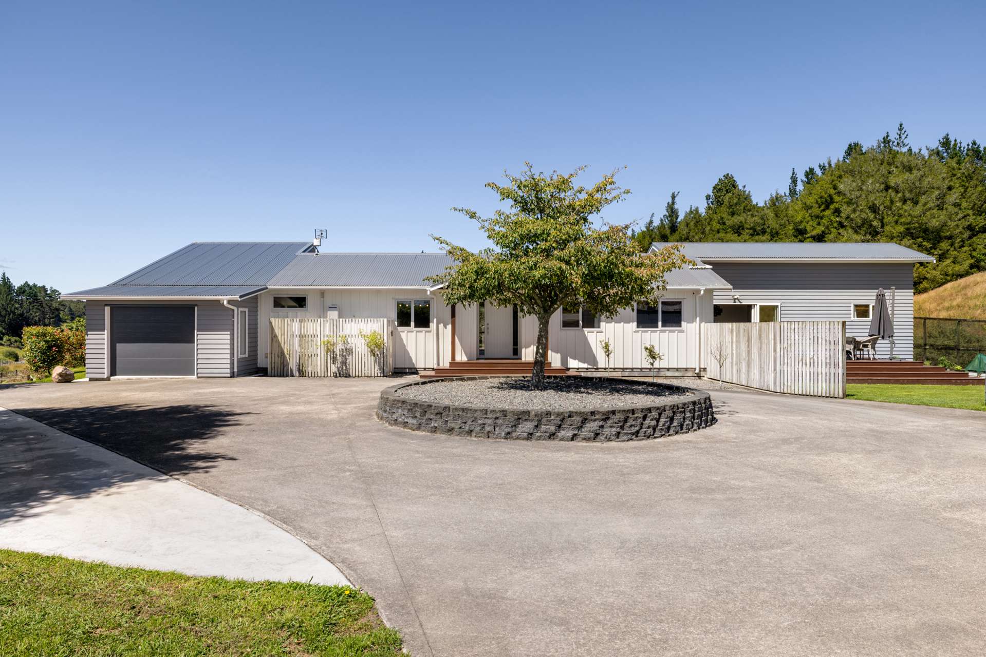 1095 Taumata Road Omanawa Western Bay Of Plenty Houses for Sale