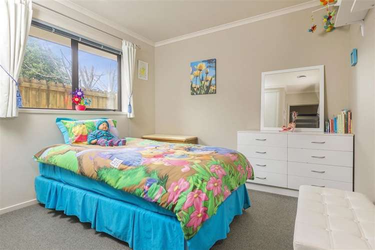 12 Moss Crescent Takanini_18