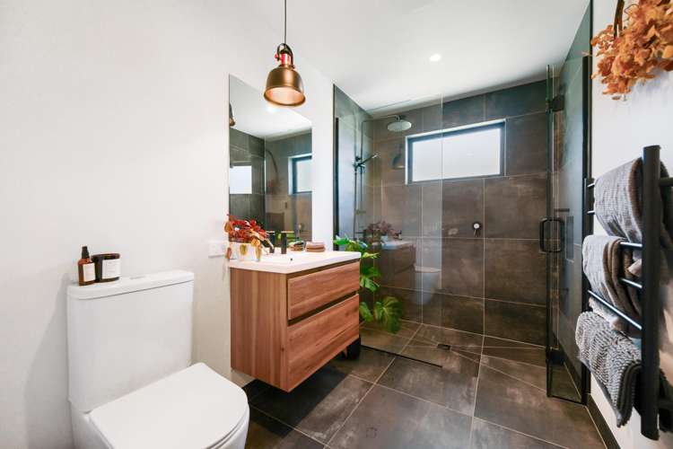 84 Kirimoko Crescent Wanaka_10