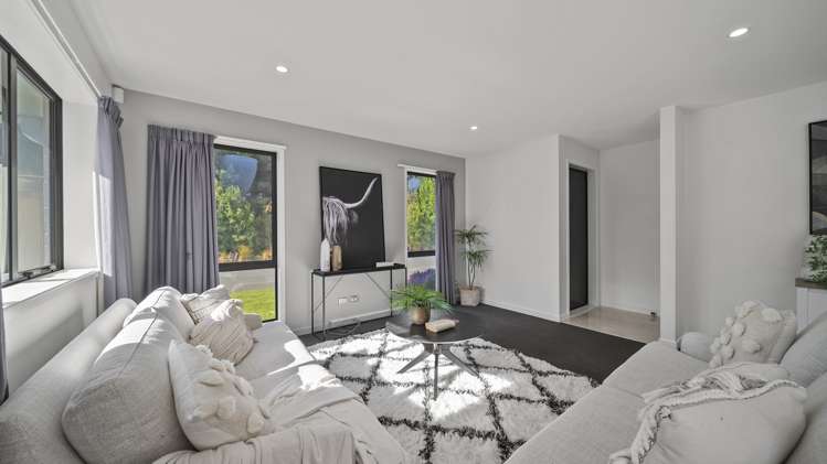 32 Robert Duncan Road Belfast_8