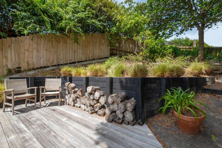 22 Surville Place Mairangi Bay_29
