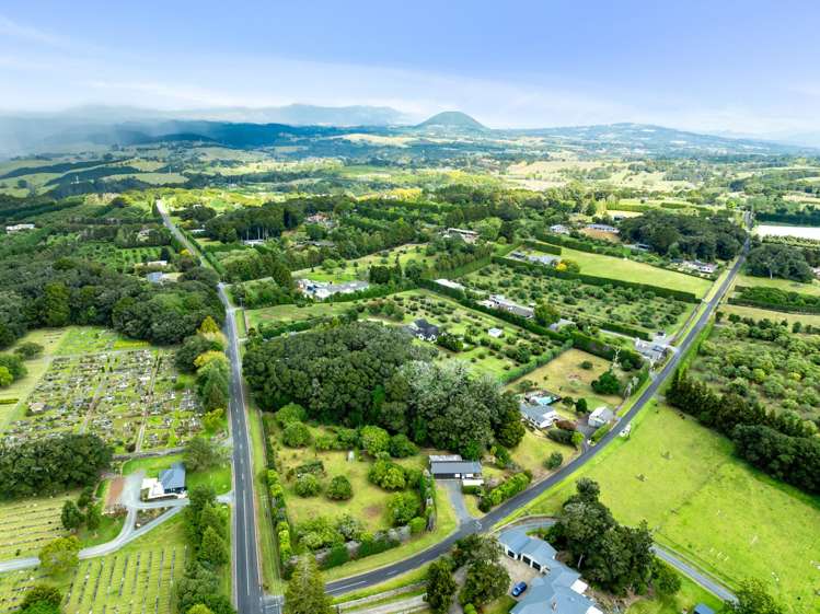 7 Puriri Grange Lane Maunu_19