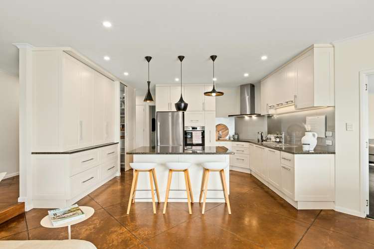 41 Berenice Lane Riverhead_8