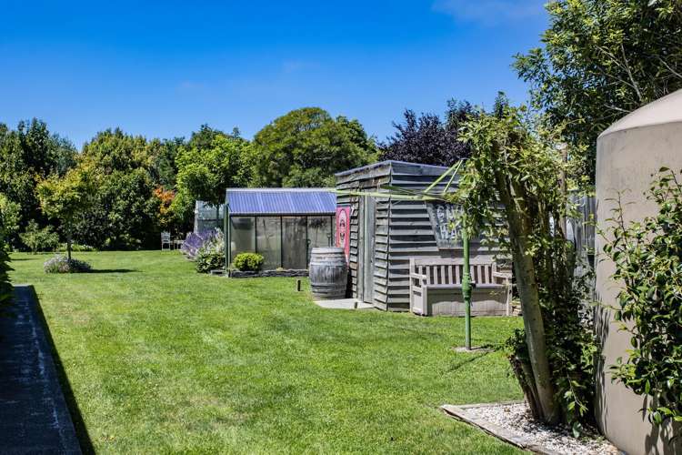 83 Old Main North Road Leithfield_19