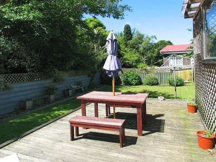 54 The Drive Tawa_13