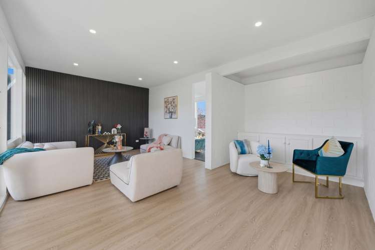 21 Lawrence Crescent_2