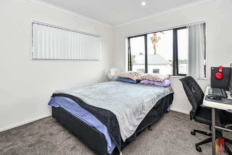3/50 Wickman Way Mangere East_7