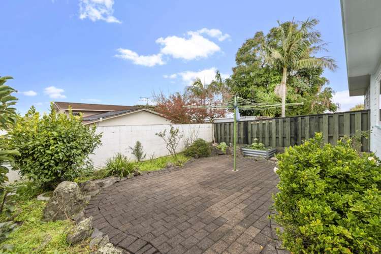 1/190 Cook Street Howick_12